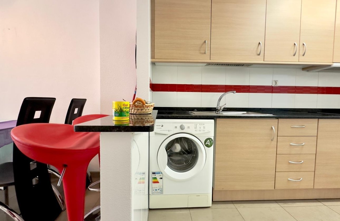 Revente - Appartement -
Torrevieja