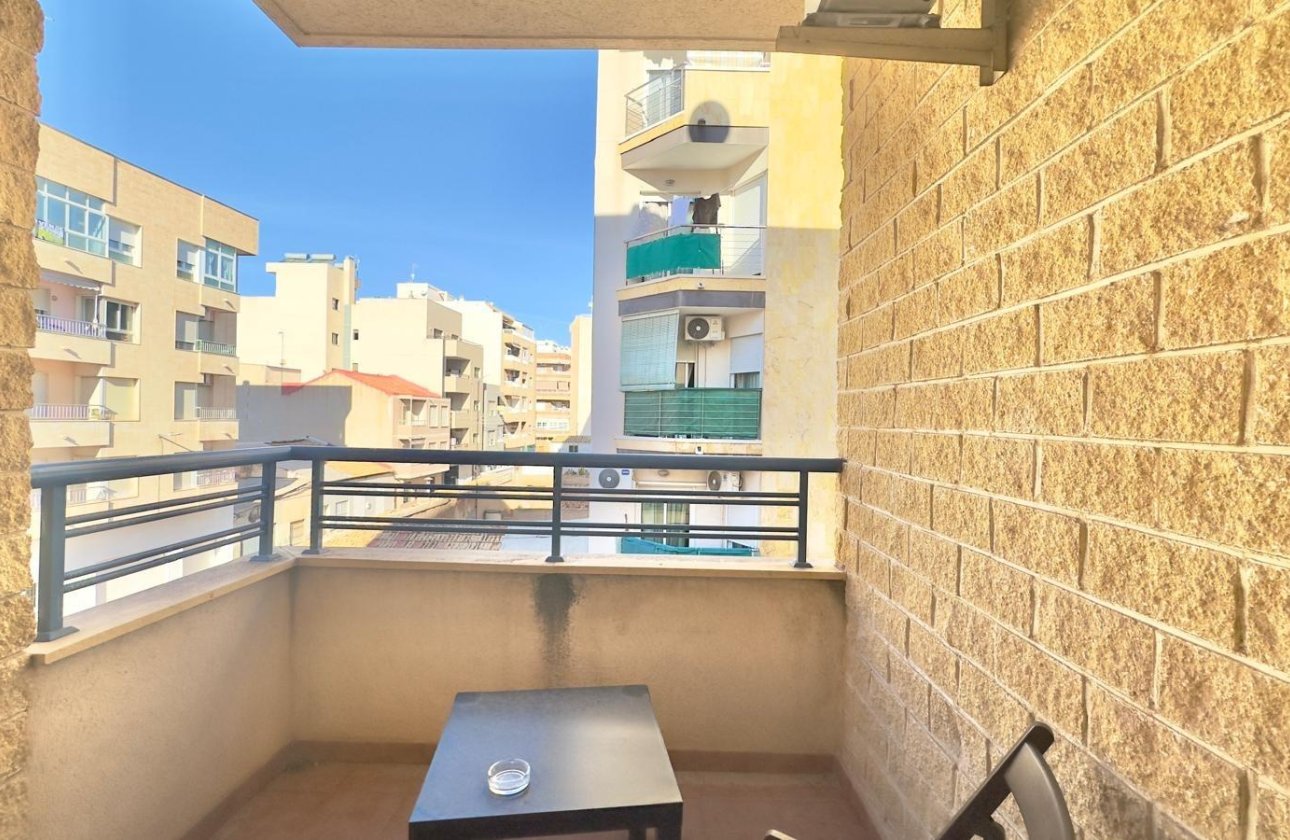 Revente - Appartement -
Torrevieja