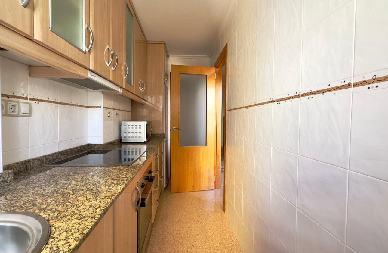Revente - Appartement -
Torrevieja