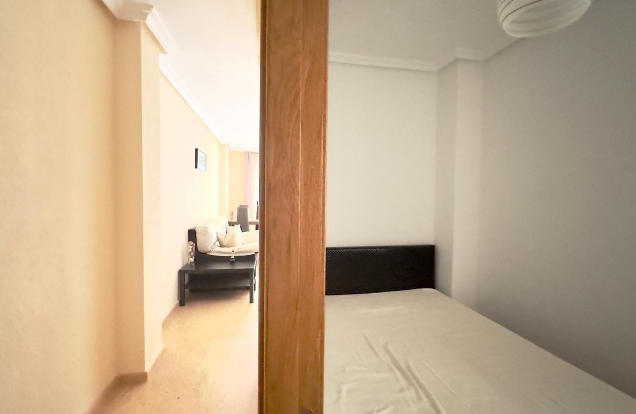 Revente - Appartement -
Torrevieja