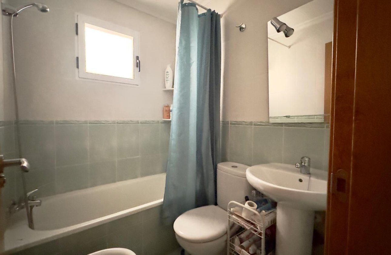 Revente - Appartement -
Torrevieja