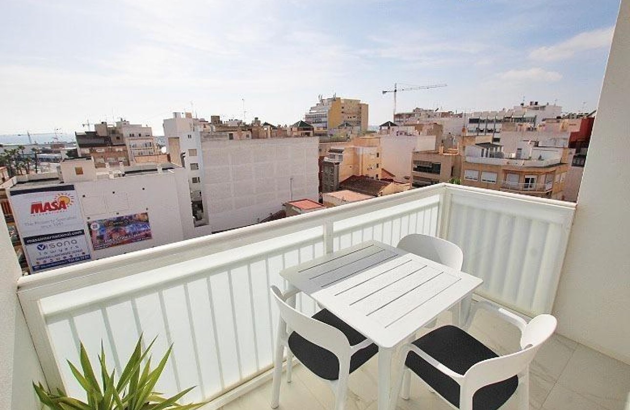 Revente - Appartement -
Torrevieja
