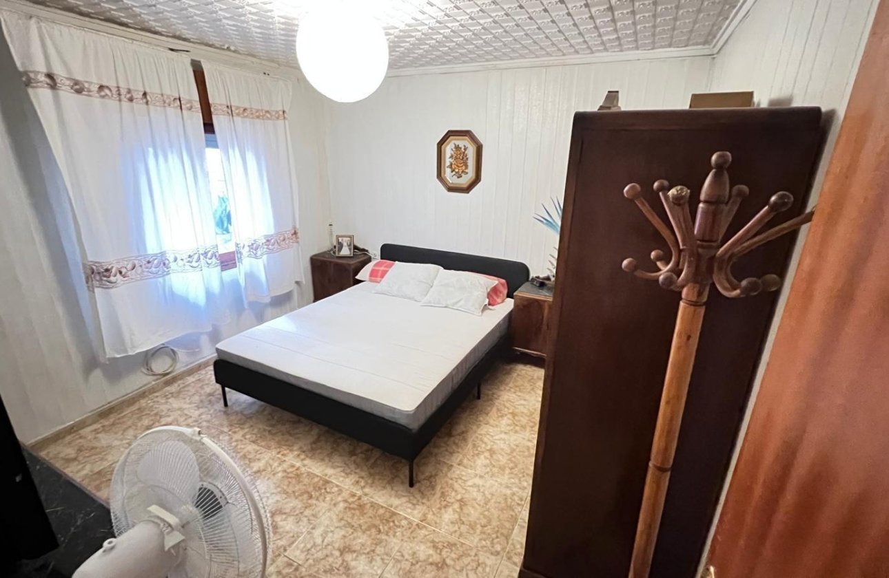 Revente - Appartement -
Torrevieja