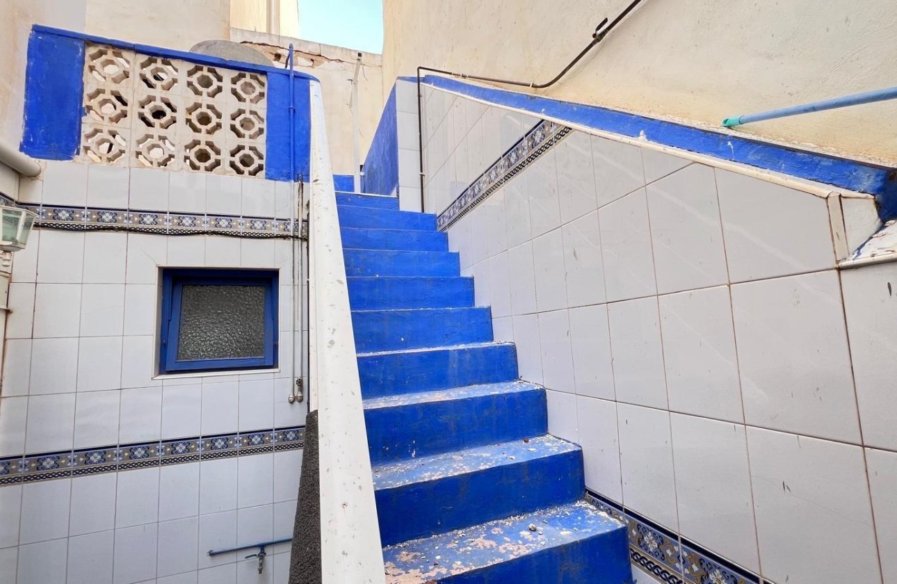 Revente - Appartement -
Torrevieja