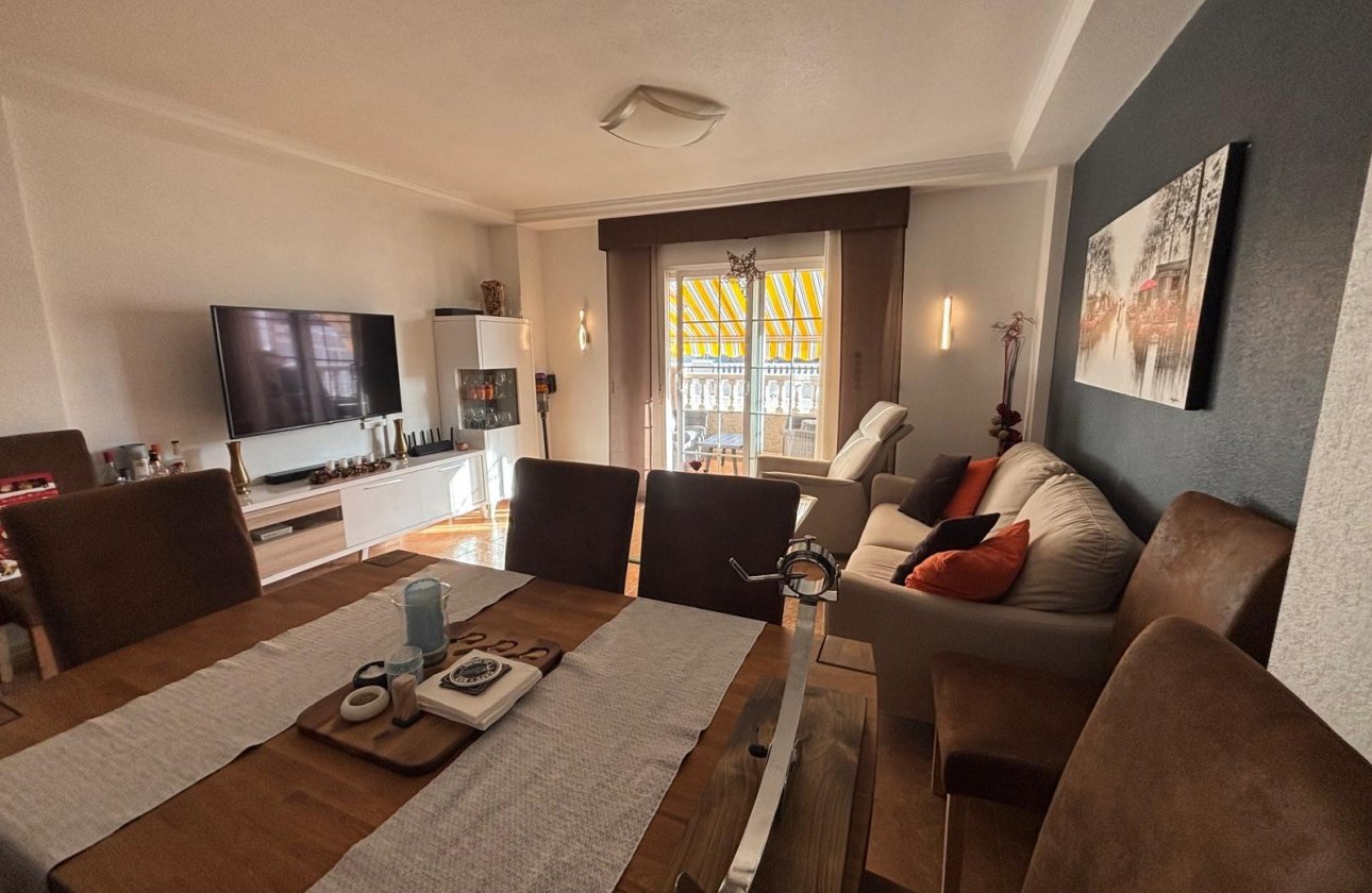 Revente - Appartement -
Torrevieja