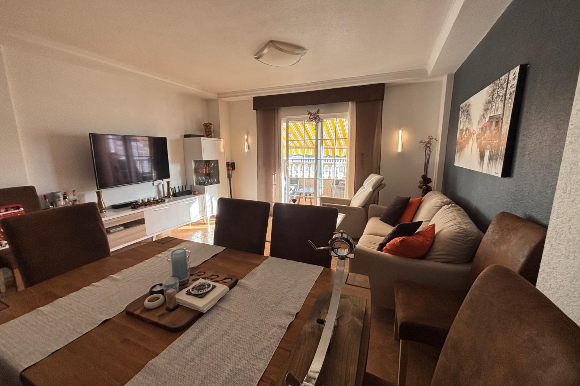 Revente - Appartement -
Torrevieja