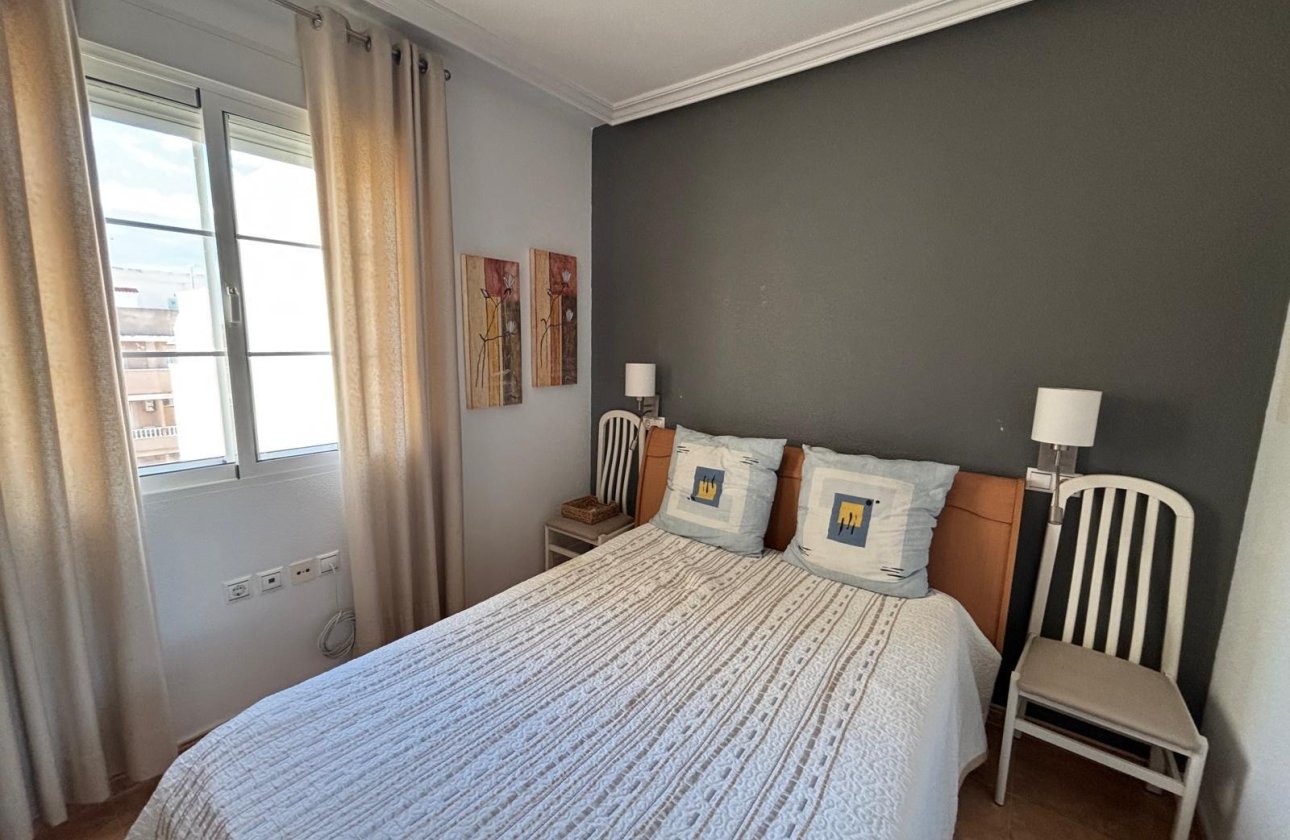 Revente - Appartement -
Torrevieja