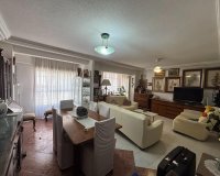 Revente - Appartement -
Torrevieja