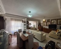 Revente - Appartement -
Torrevieja