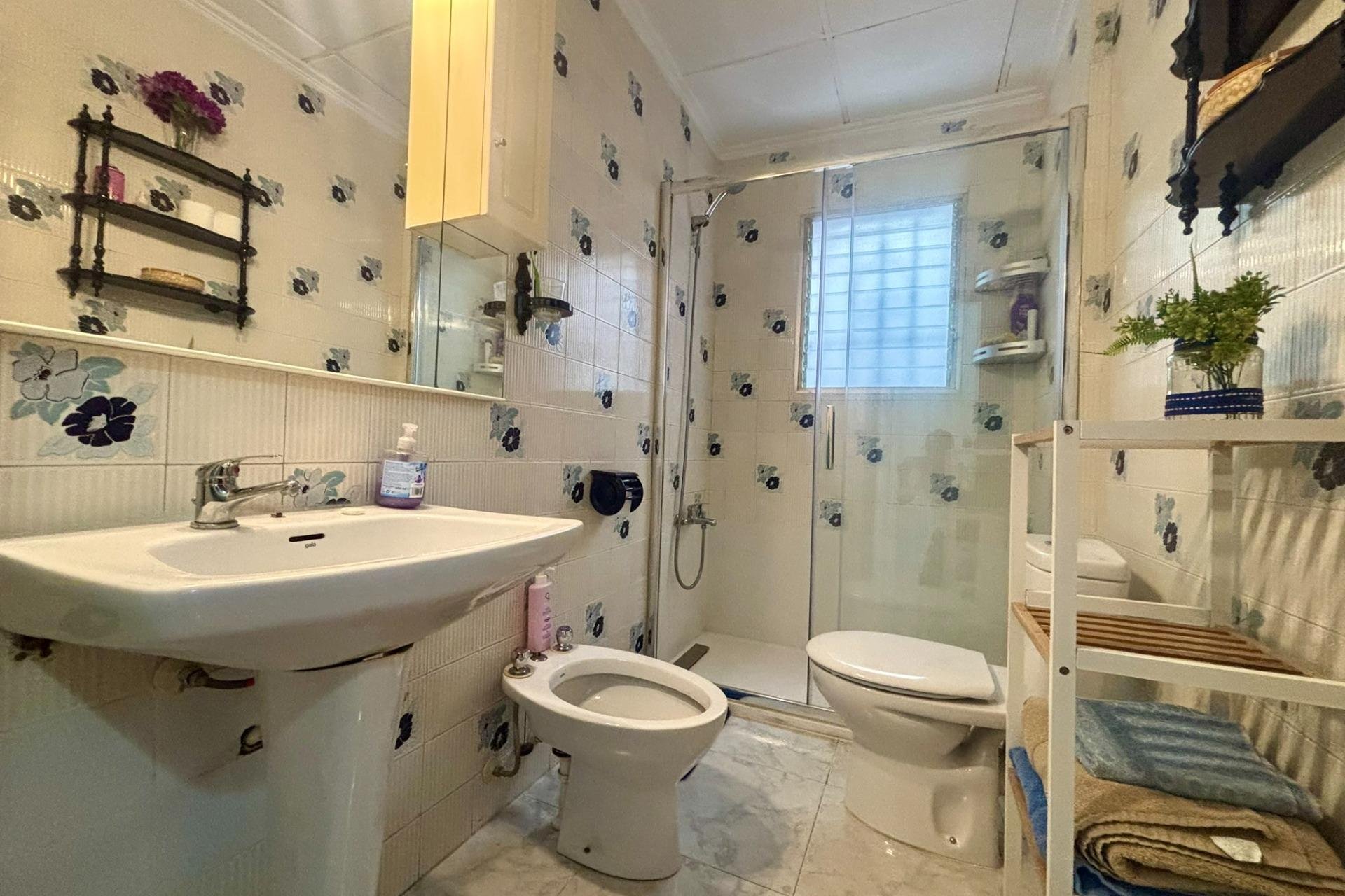 Revente - Appartement -
Torrevieja