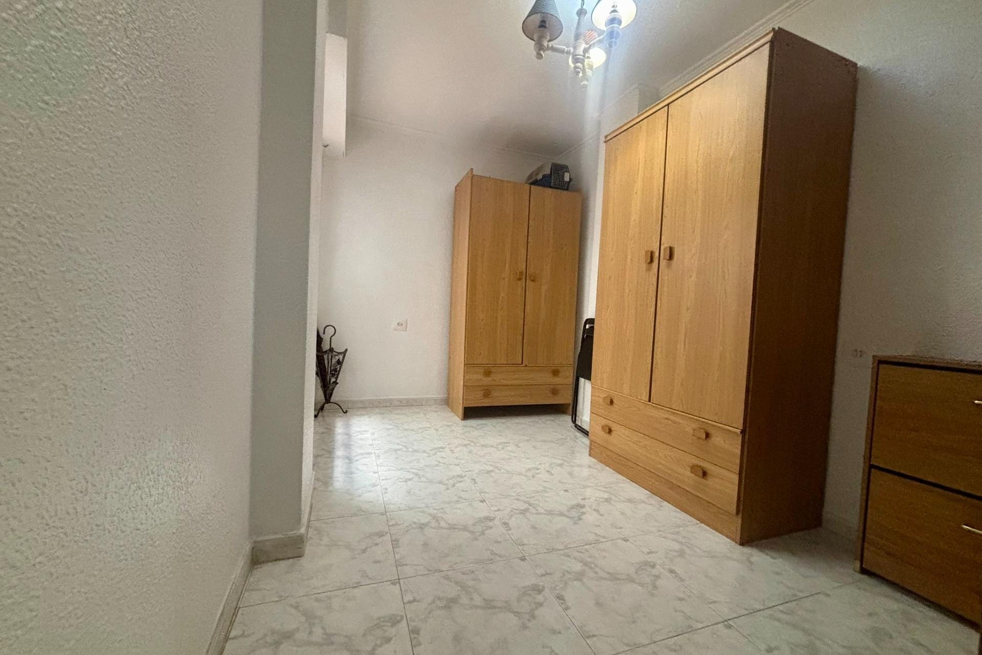 Revente - Appartement -
Torrevieja