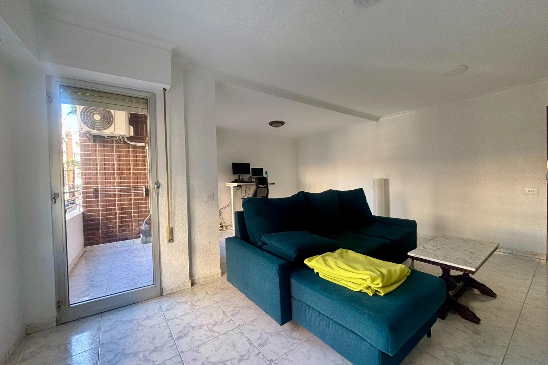 Revente - Appartement -
Torrevieja