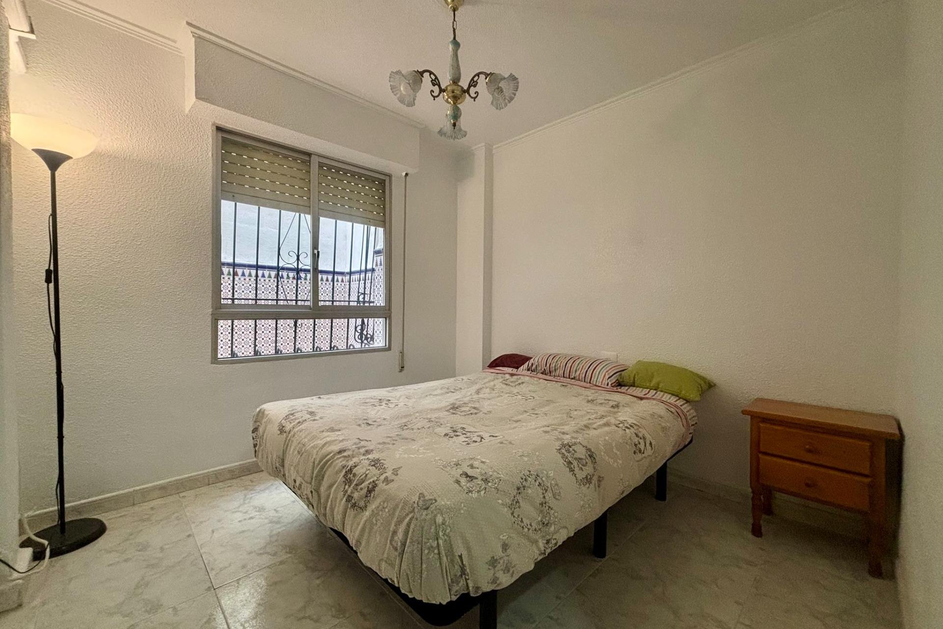 Revente - Appartement -
Torrevieja