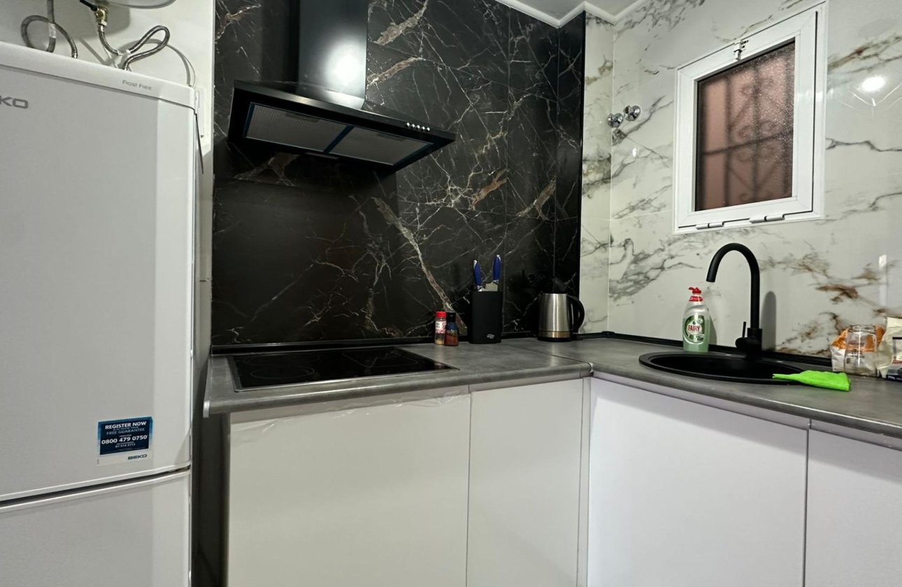 Revente - Appartement -
Torrevieja