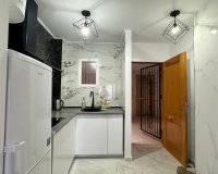 Revente - Appartement -
Torrevieja