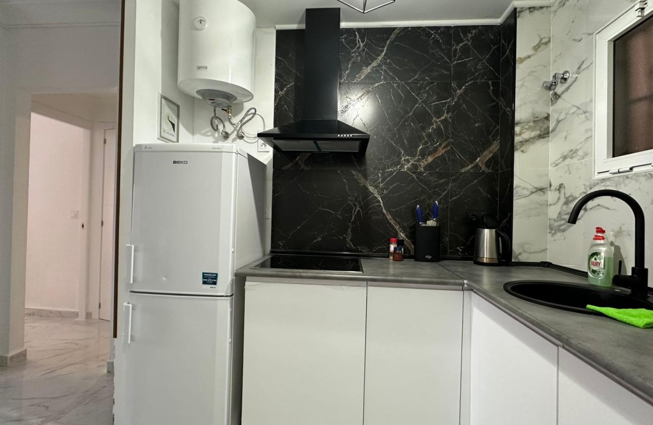 Revente - Appartement -
Torrevieja