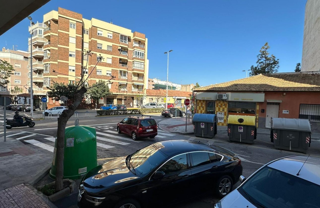 Revente - Appartement -
Torrevieja