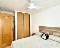 Revente - Appartement -
Torrevieja