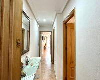 Revente - Appartement -
Torrevieja