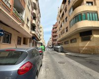 Revente - Appartement -
Torrevieja