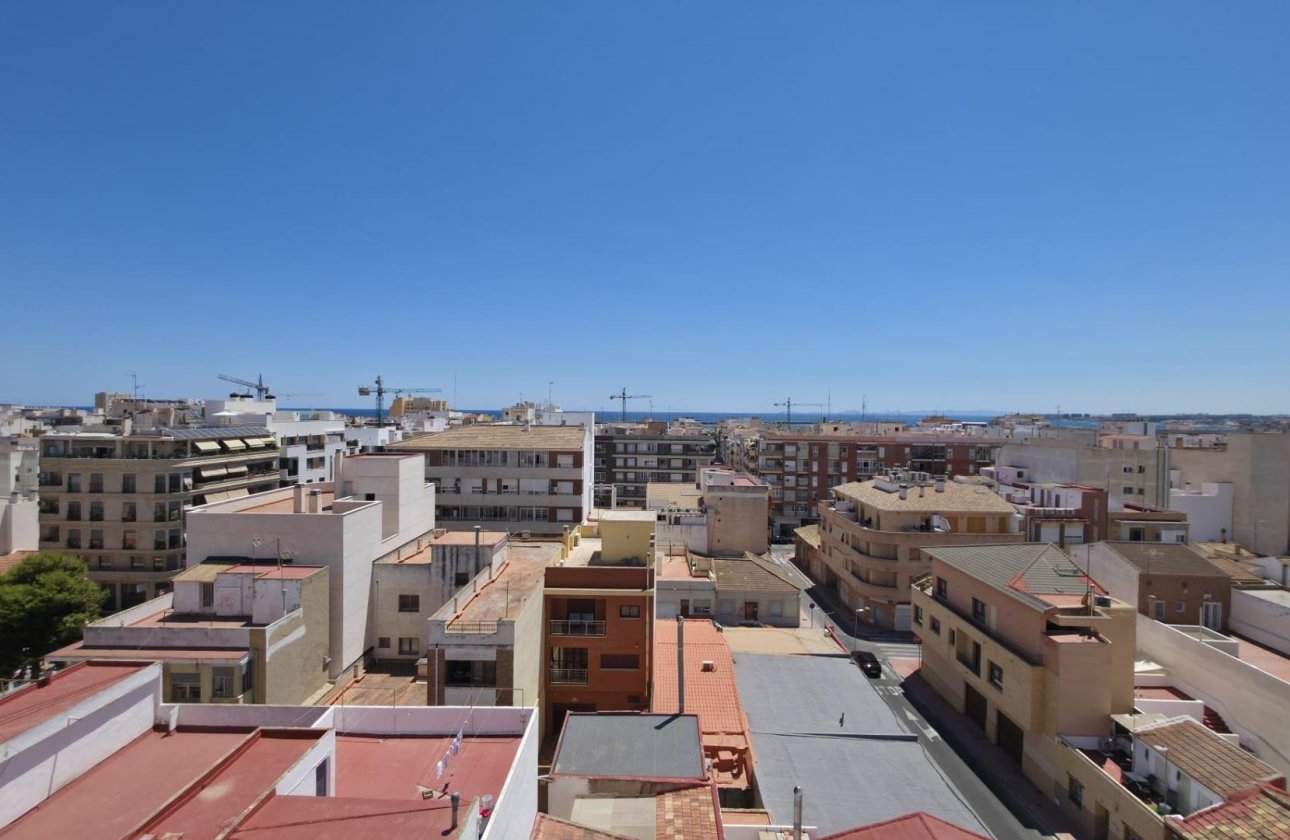Revente - Appartement -
Torrevieja