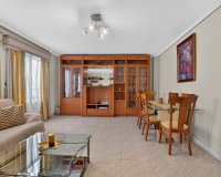Revente - Appartement -
Torrevieja