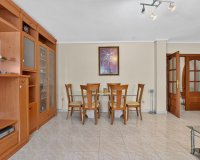 Revente - Appartement -
Torrevieja