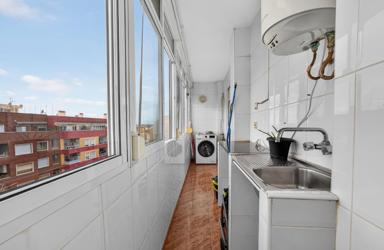 Revente - Appartement -
Torrevieja