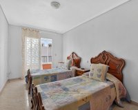 Revente - Appartement -
Torrevieja