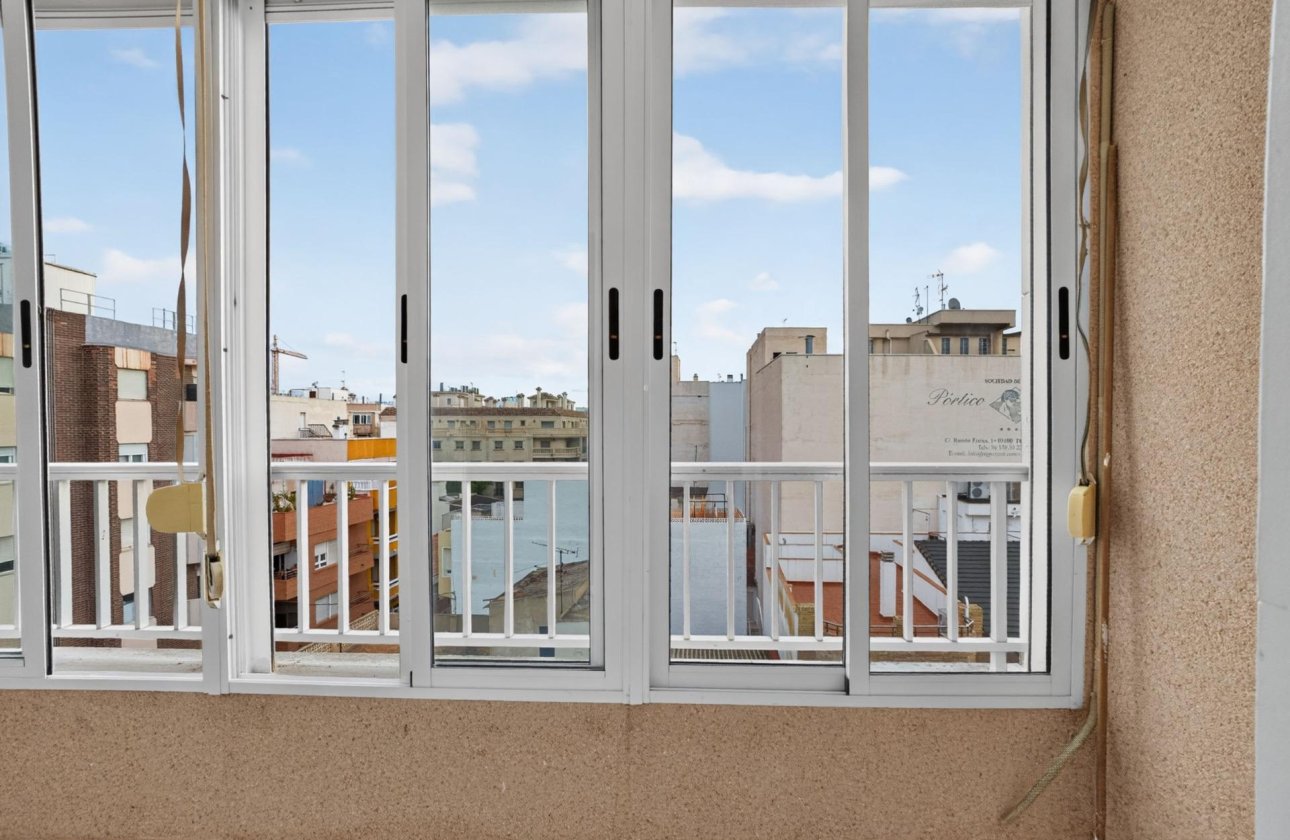 Revente - Appartement -
Torrevieja
