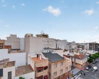 Revente - Appartement -
Torrevieja