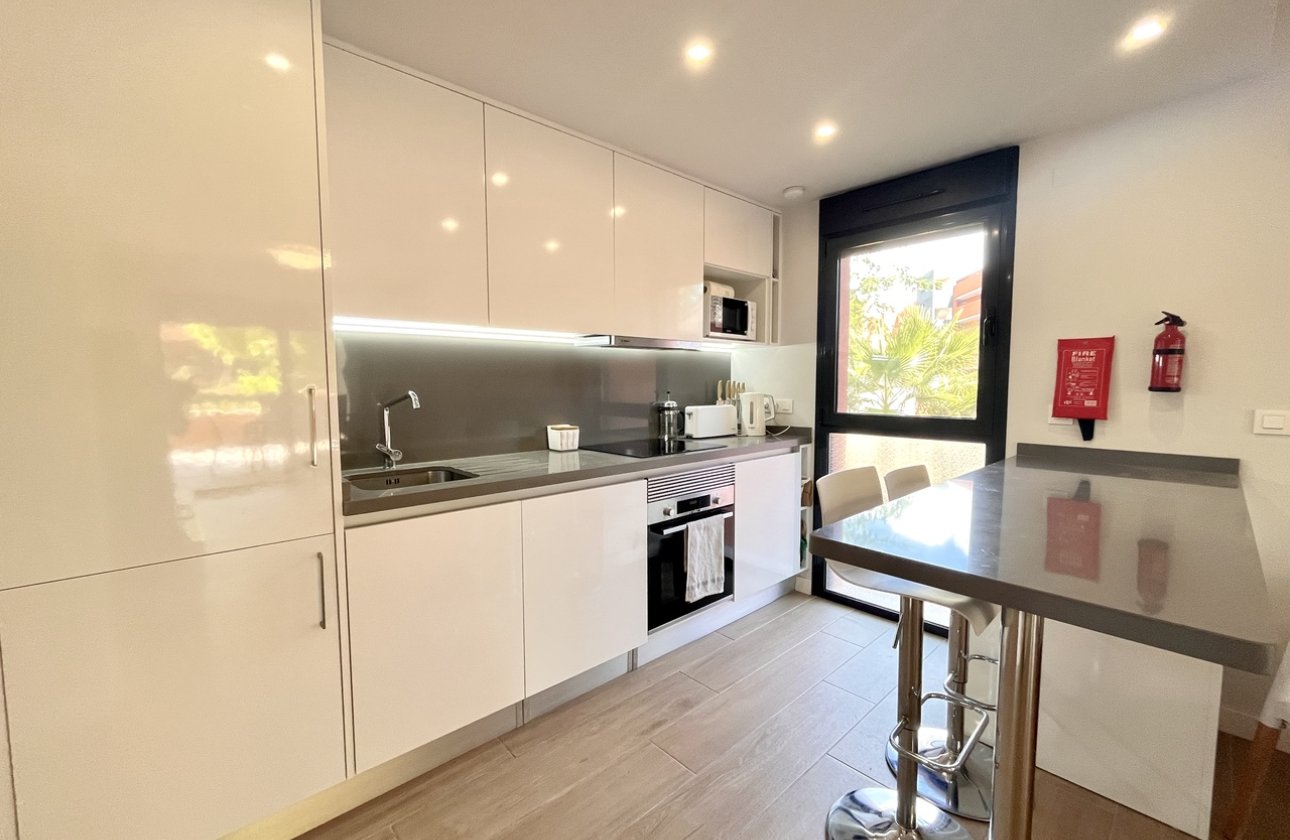 Revente - Appartement -
Villamartin - Costa Blanca