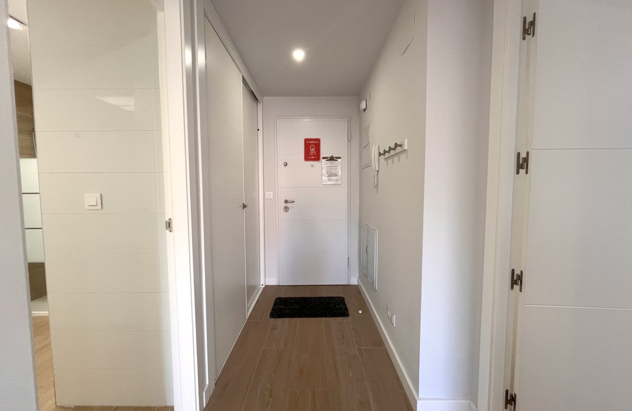 Revente - Appartement -
Villamartin - Costa Blanca