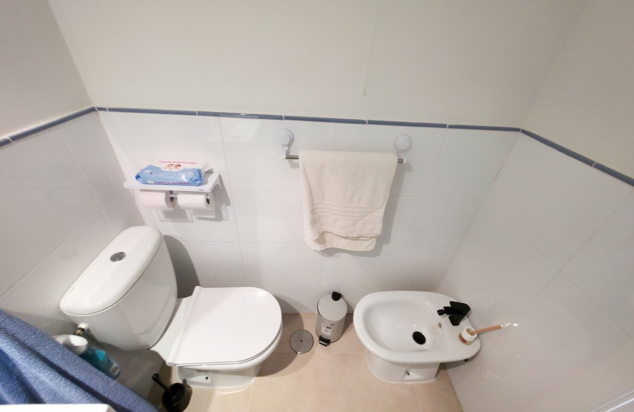 Revente - Appartement -
Villamartin - Costa Blanca