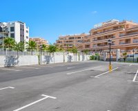 Revente - Appartement -
Villamartin - Costa Blanca