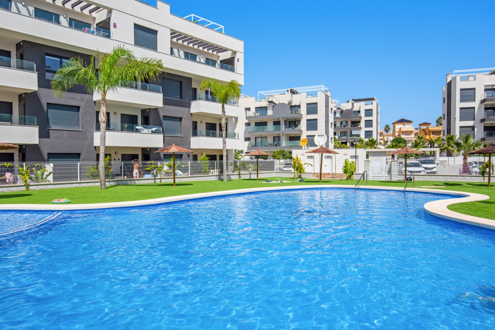 Revente - Appartement -
Villamartin - Costa Blanca
