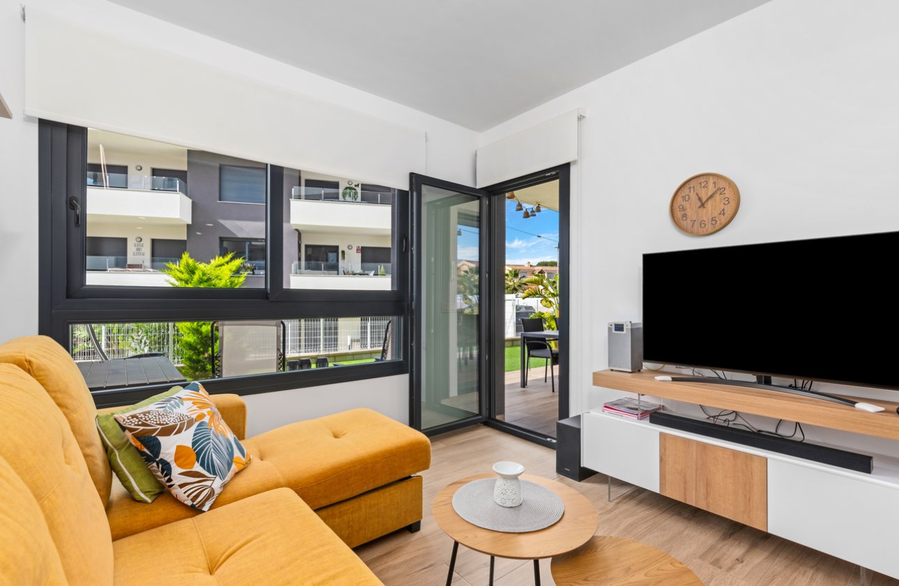 Revente - Appartement -
Villamartin - Costa Blanca