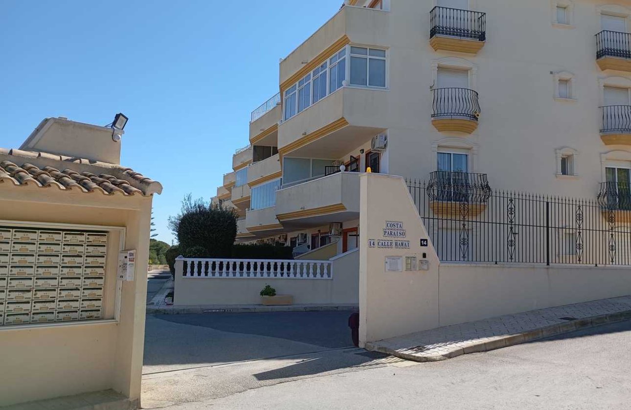 Revente - Appartement -
Villamartin - Costa Blanca