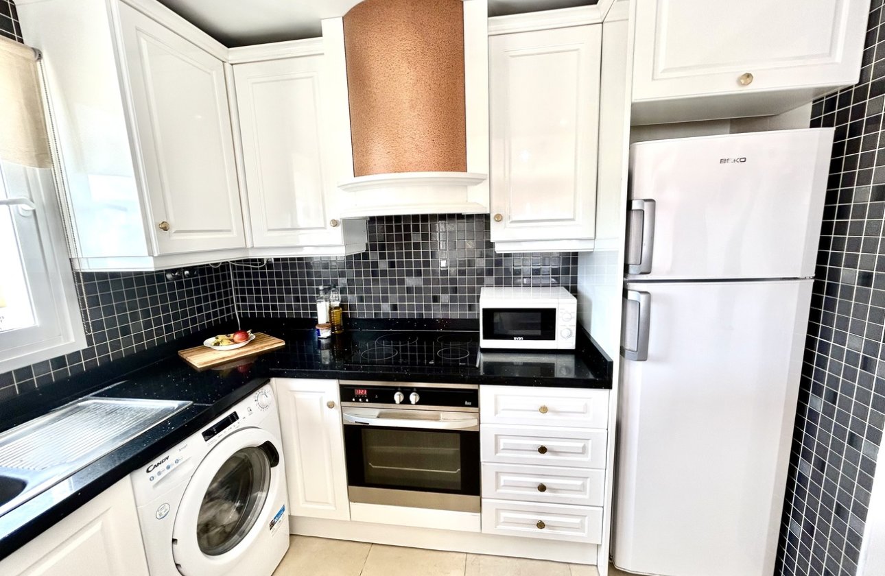 Revente - Appartement -
Villamartin - Costa Blanca