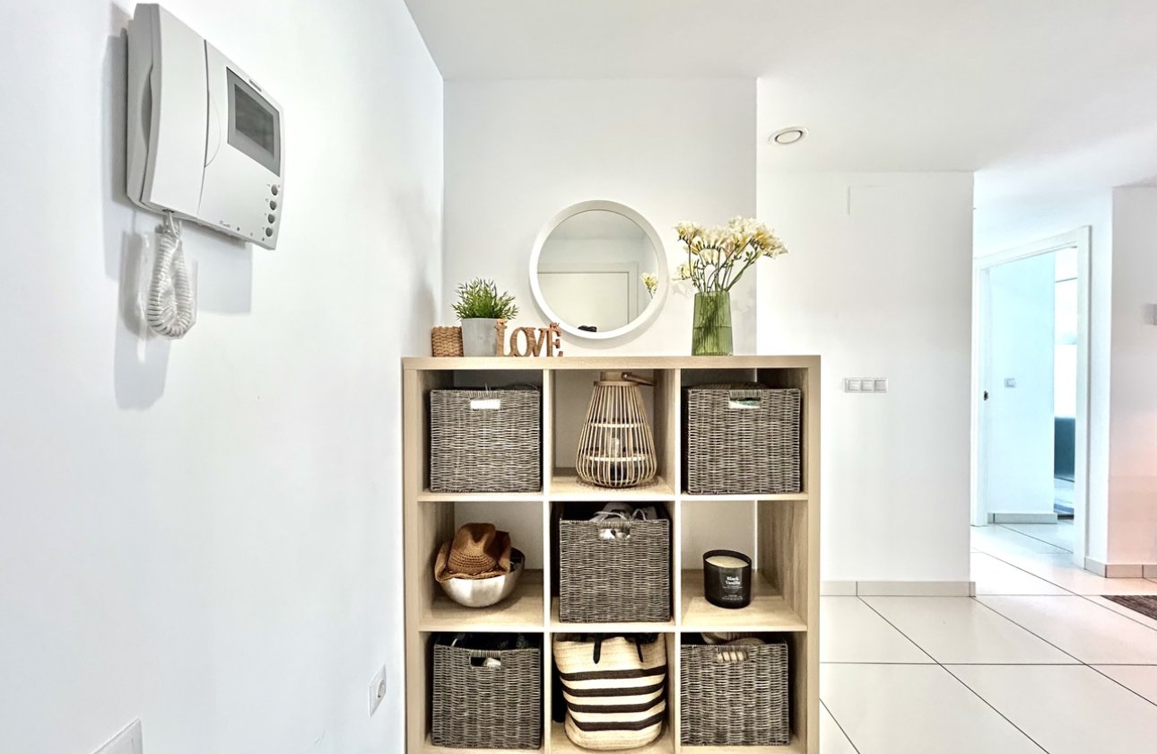 Revente - Appartement -
Villamartin - Costa Blanca