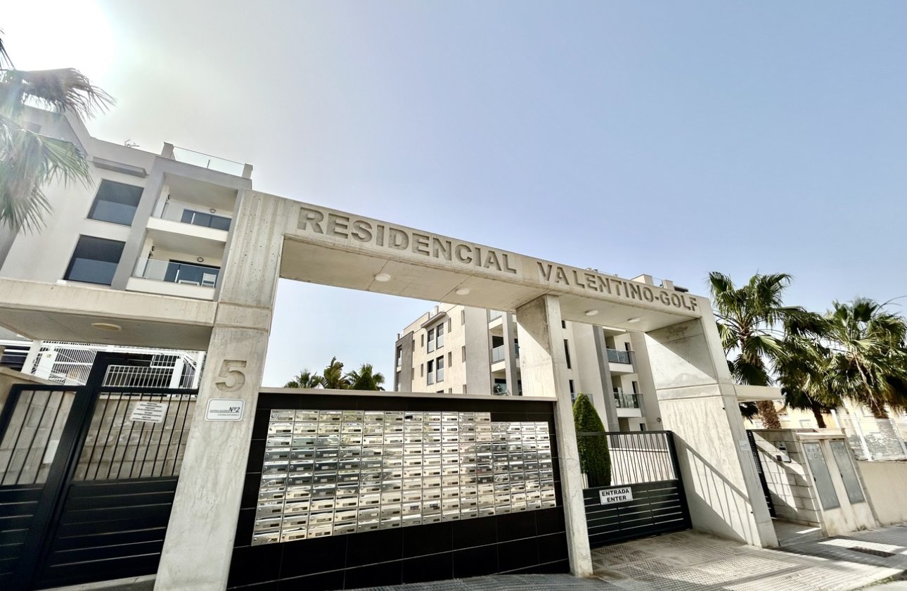 Revente - Appartement -
Villamartin - Costa Blanca