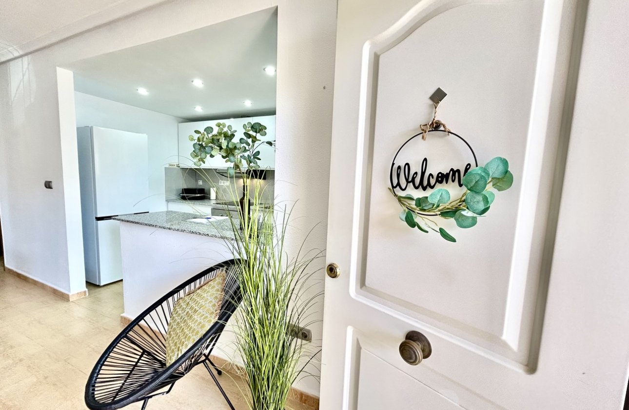 Revente - Appartement -
Villamartin - Costa Blanca