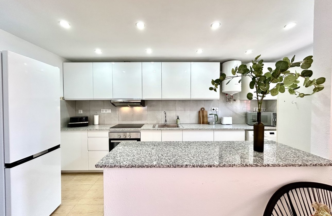 Revente - Appartement -
Villamartin - Costa Blanca