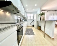 Revente - Appartement -
Villamartin - Costa Blanca