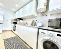 Revente - Appartement -
Villamartin - Costa Blanca