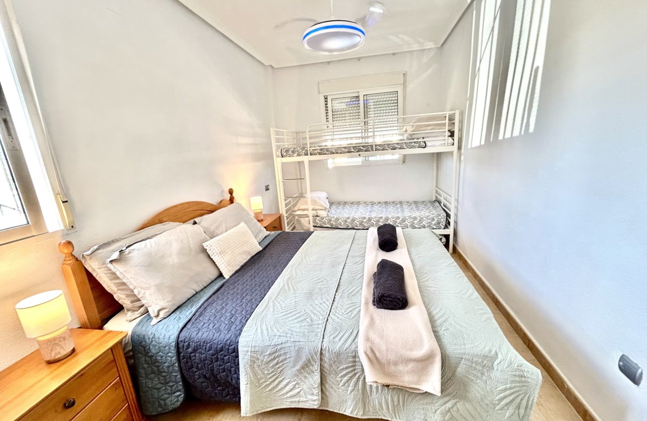 Revente - Appartement -
Villamartin - Costa Blanca