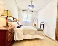 Revente - Appartement -
Villamartin - Costa Blanca