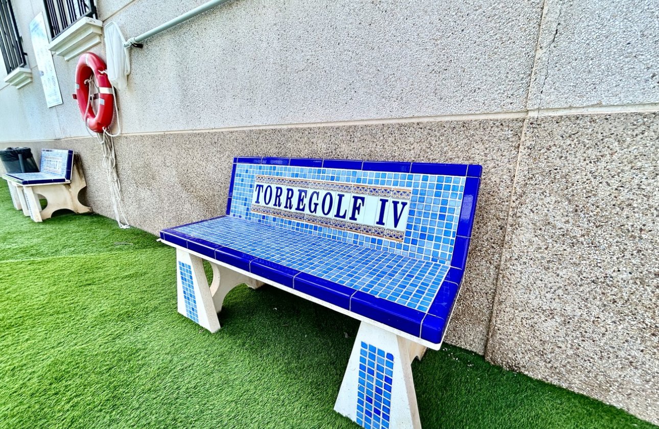 Revente - Appartement -
Villamartin - Costa Blanca