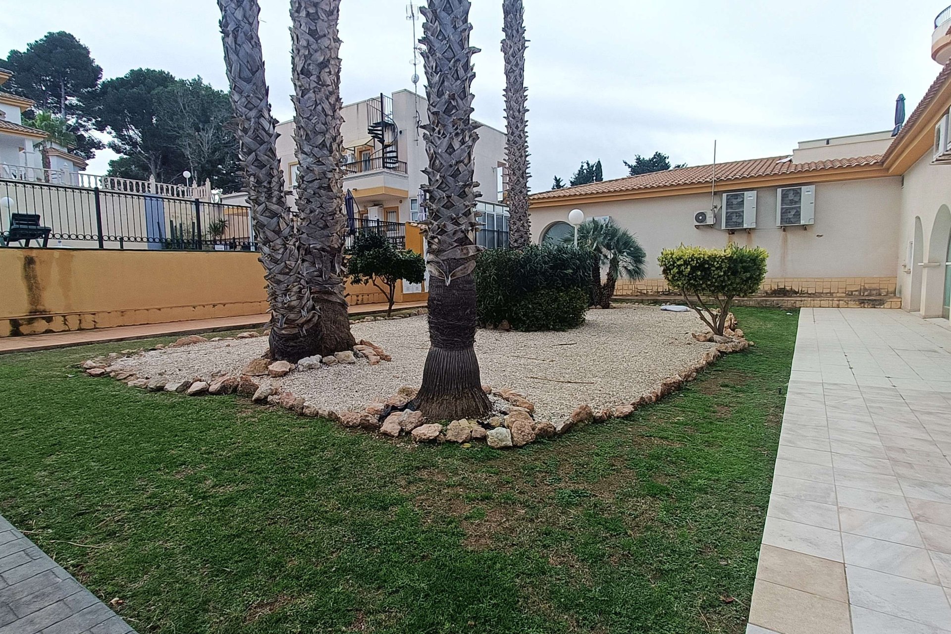 Revente - Appartement -
Villamartin - Costa Blanca