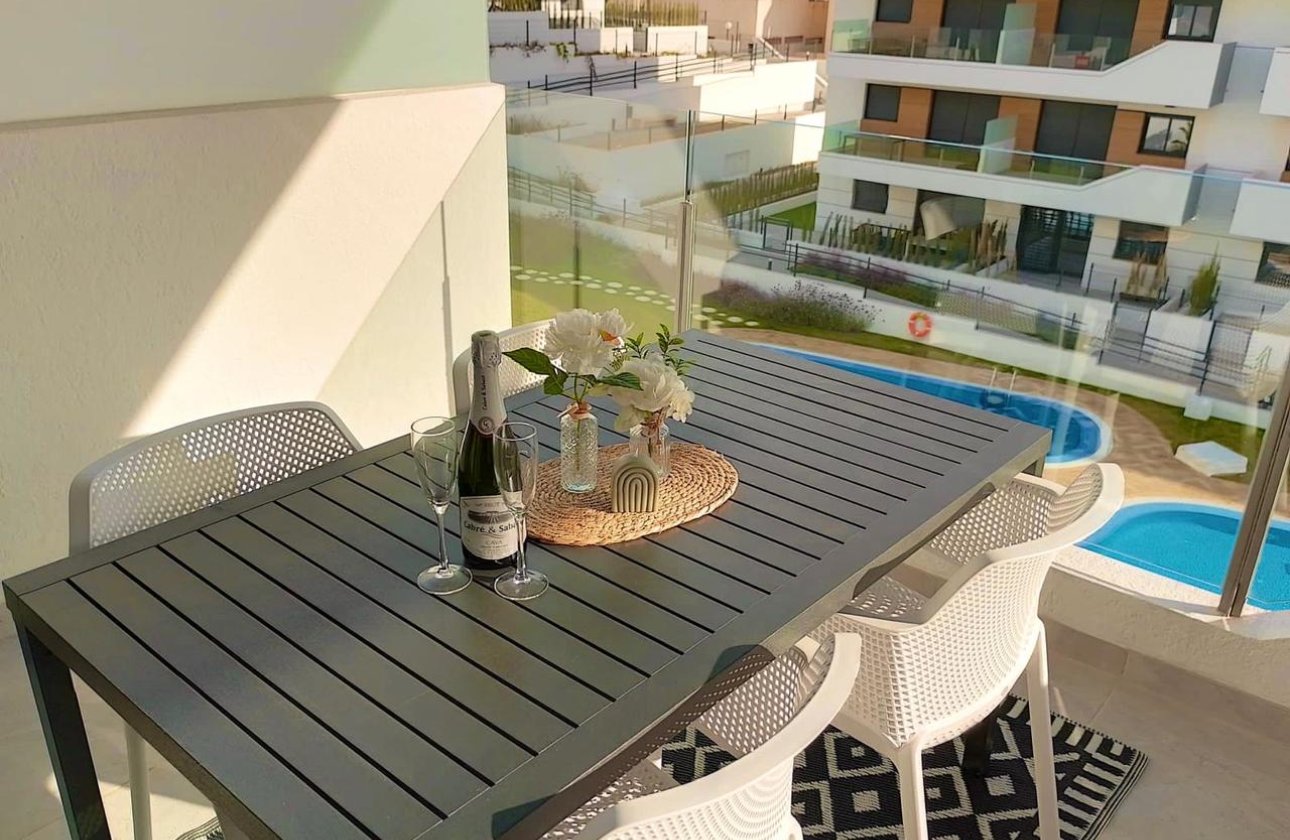 Revente - Appartement -
Villamartin - Costa Blanca